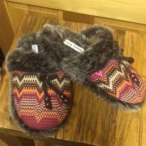Steve Madden slippers size M 7-8